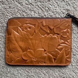 Patricia Nash clutch hand bag